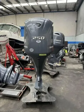 Used Yamaha 250Hp 4-Stroke Outboard Motor Engine Tbilisi