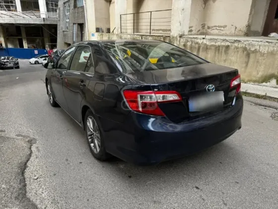 Toyota Camry 2.4L 2014 თბილისი