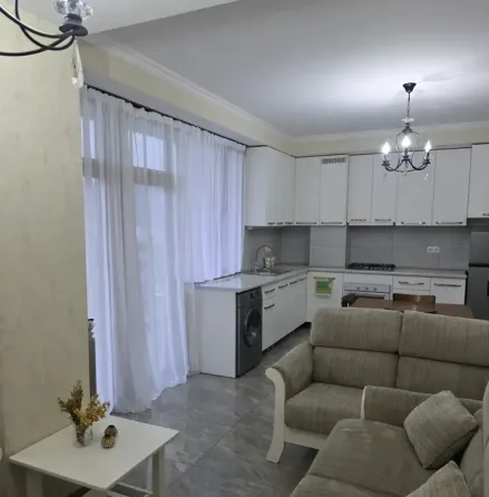 იყიდება 2 ოთახიანი ბინას 58მ² 7/12 სართ თბილისი