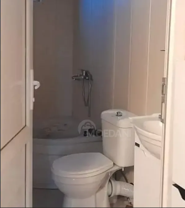 Ქირავდება 4 ოთახიანი სასტუმრო მუხიანში თბილისი - photo 7