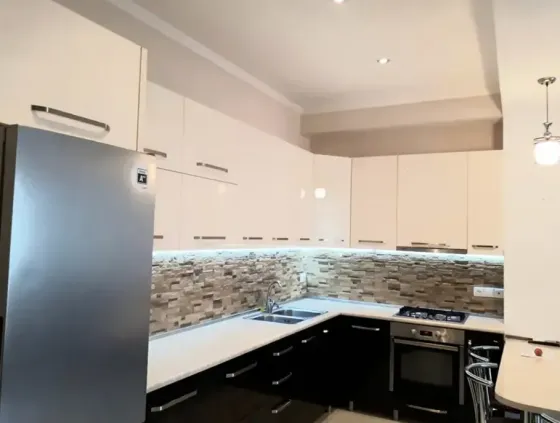 Сдам 3-комн. квартиру 92м² 7/12 эт. Тбилиси