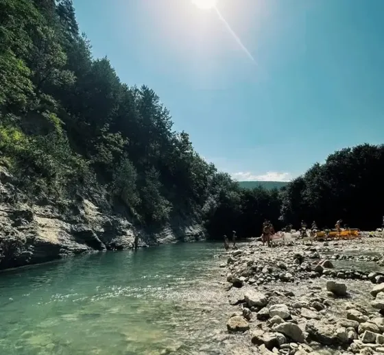 Продам земельный участок 1920м² Ambrolauri