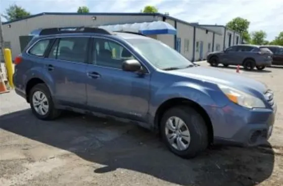 Subaru Outback 2013 Тбилиси