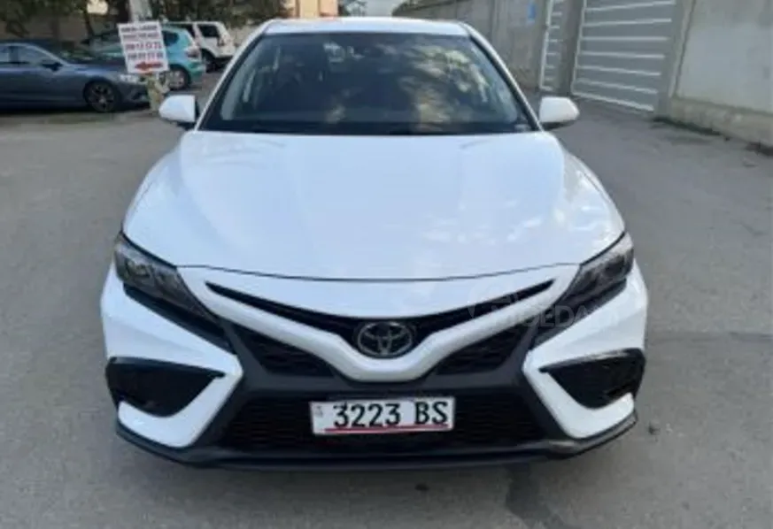 Toyota Camry 2.5L 2022 Tbilisi - photo 1