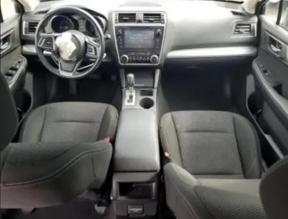 Subaru Outback 2018 Тбилиси