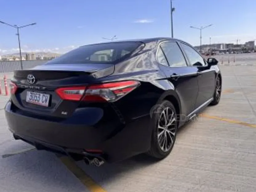 Toyota Camry 2.5L 2018 Тбилиси - изображение 6