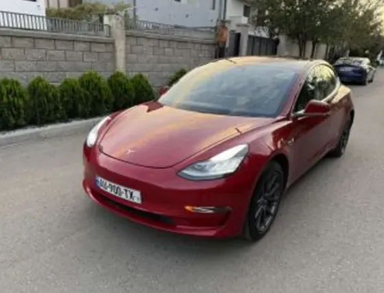 Tesla Model 3 2018 Тбилиси