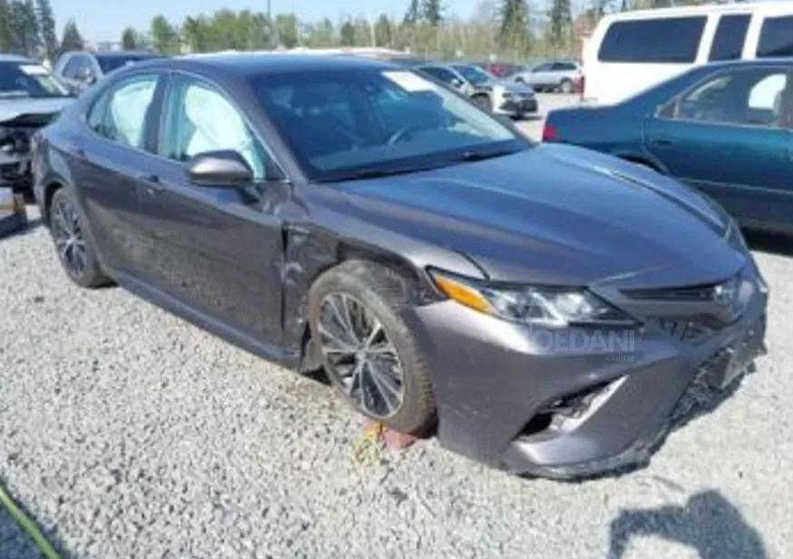 Toyota Camry 2.5L 2018 Тбилиси - изображение 6