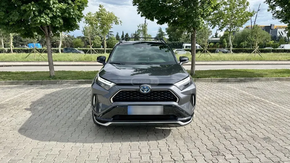 Toyota RAV4 2.5L 2022 Тбилиси - изображение 2