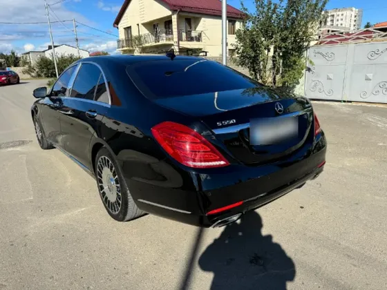 Mercedes S-Class 4.7L 2015 Тбилиси