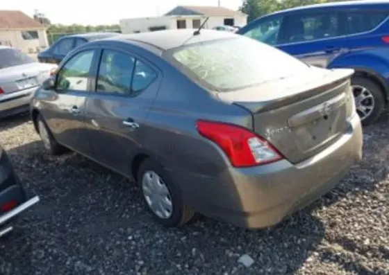 Nissan Versa 2016 Тбилиси