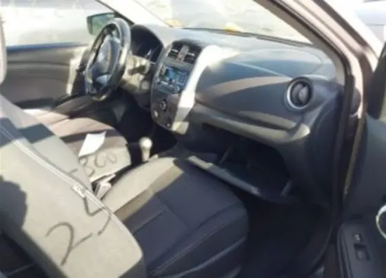 Nissan Versa 2016 Тбилиси