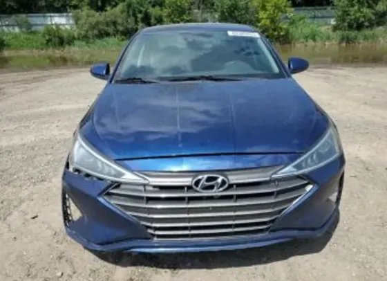 Hyundai Elantra 2019 თბილისი