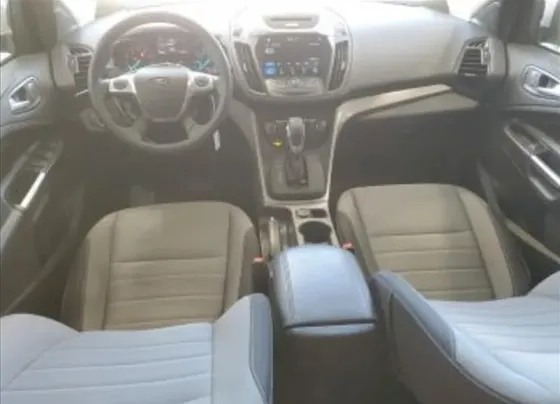 Ford Escape 2L 2016 Тбилиси