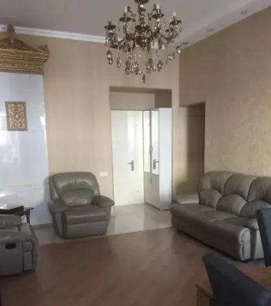 Сдам 3-комн. квартиру 80м² 3/3 эт. Тбилиси