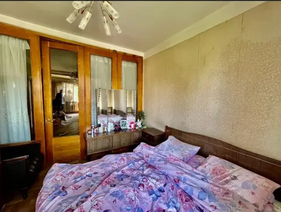 იყიდება 3 ოთახიანი ბინას 69მ² 6/9 სართ თბილისი