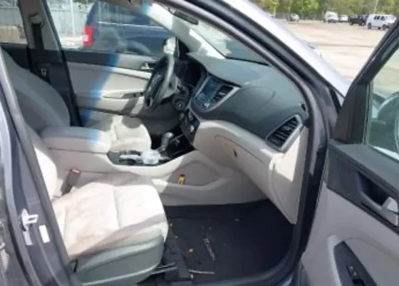 Hyundai Tucson 2016 Тбилиси