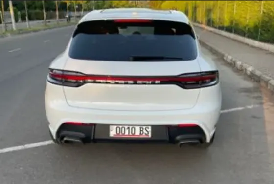 Porsche Macan 2024 Тбилиси