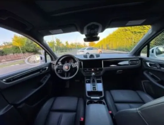 Porsche Macan 2024 Тбилиси