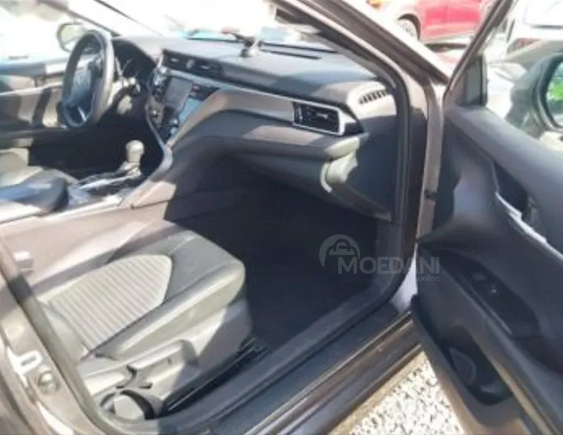 Toyota Camry 2.5L 2018 Тбилиси - изображение 6