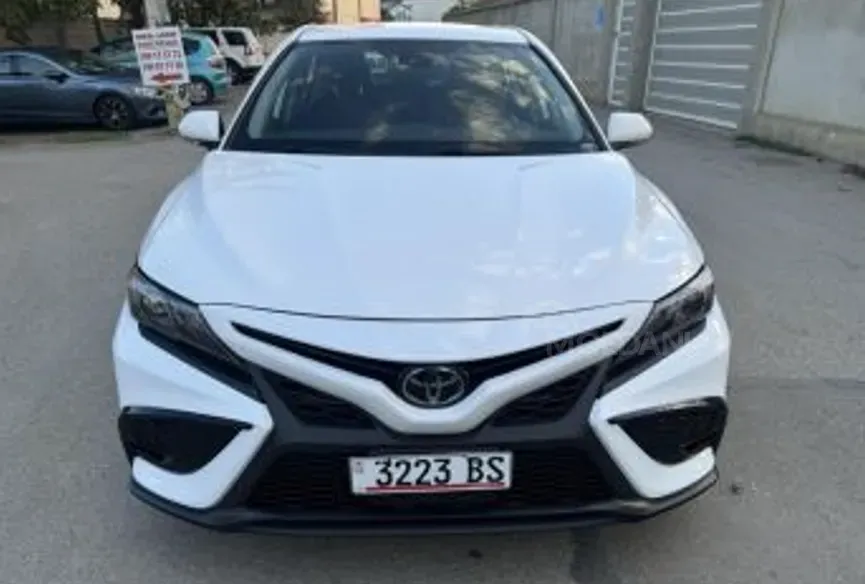Toyota Camry 2.5L 2022 Tbilisi - photo 2