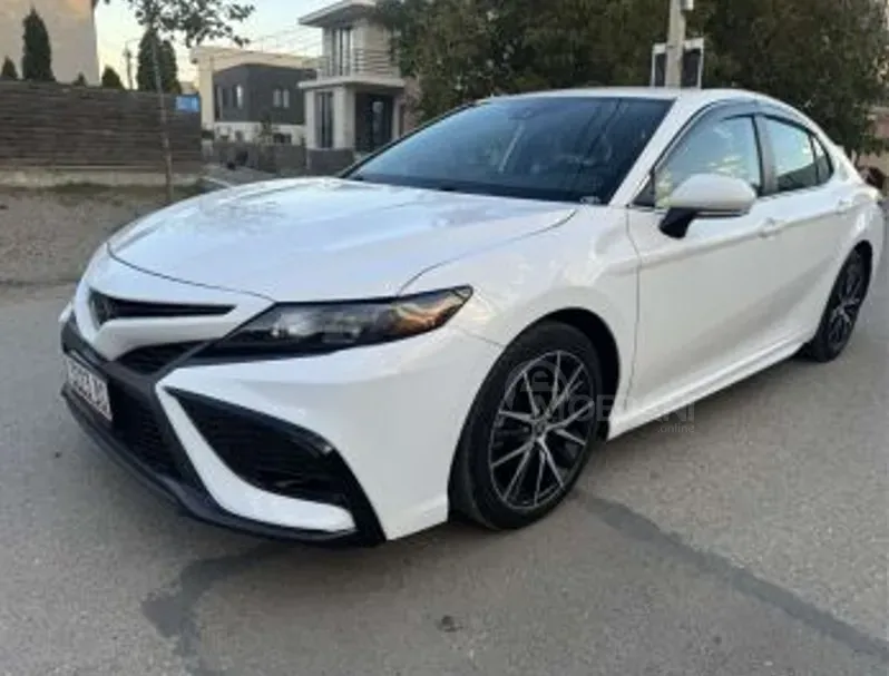 Toyota Camry 2.5L 2022 Tbilisi - photo 1