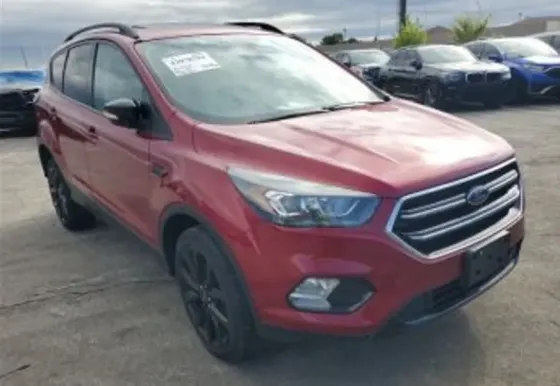 Ford Escape 2L 2017 Тбилиси