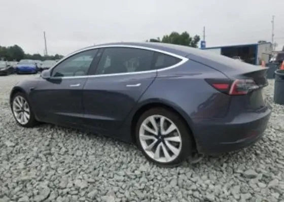 Tesla Model 3 2020 Тбилиси