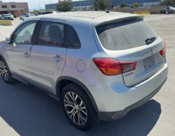 Mitsubishi Outlander 2016 Тбилиси