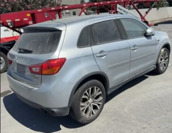 Mitsubishi Outlander 2016 Тбилиси