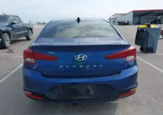 Hyundai Elantra 2019 თბილისი