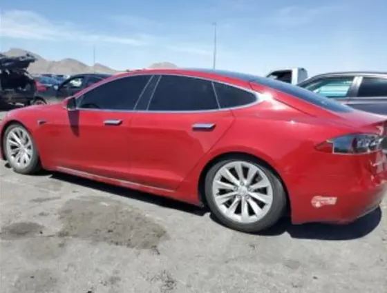 Tesla Model S 2016 Тбилиси