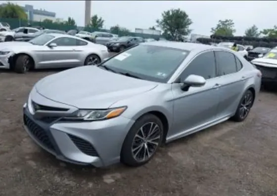 Toyota Camry 2.5L 2020 Тбилиси