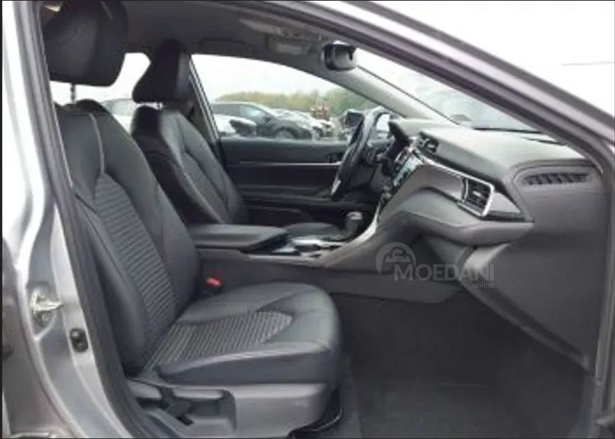 Toyota Camry 2.5L 2020 Тбилиси - изображение 6