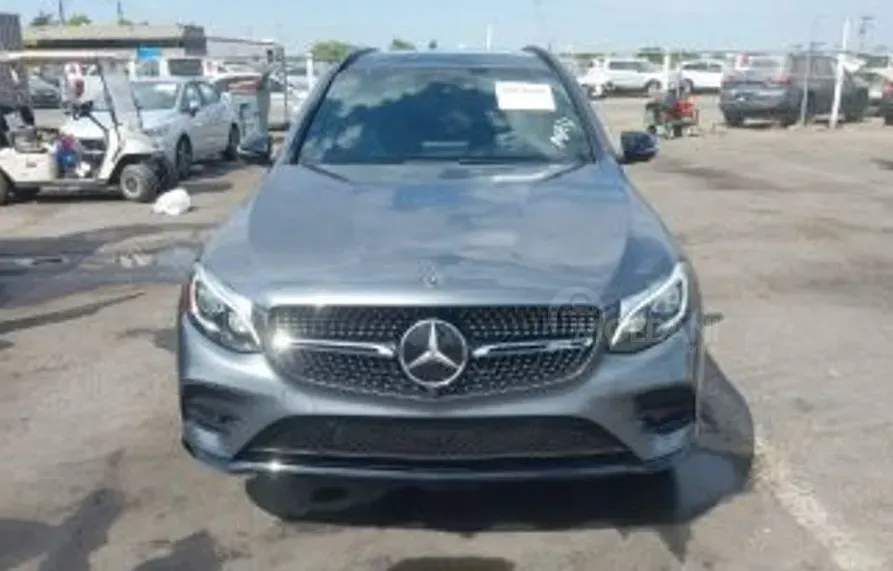 Mercedes GLC 3L 2018 Тбилиси - изображение 1