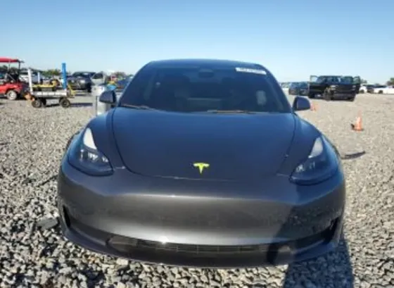 Tesla Model 3 2023 Тбилиси