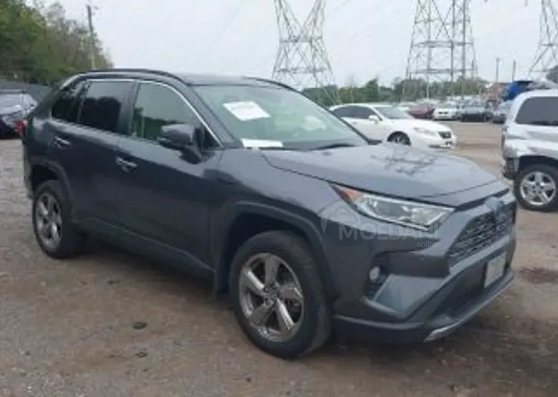 Toyota RAV4 2.5L 2020 Тбилиси - изображение 4