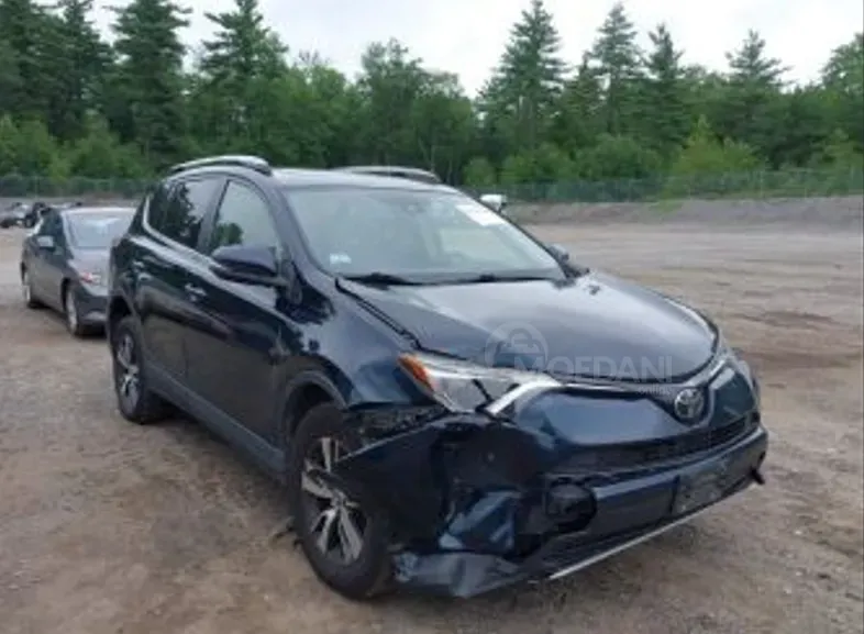 Toyota RAV4 2.5L 2017 Тбилиси - изображение 2