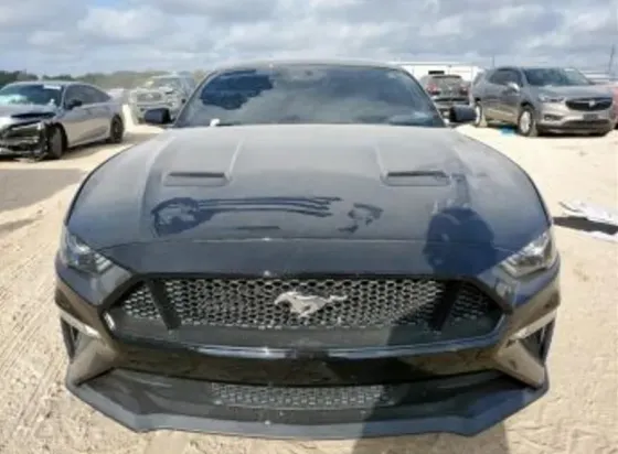 Ford Mustang 5L 2021 Тбилиси