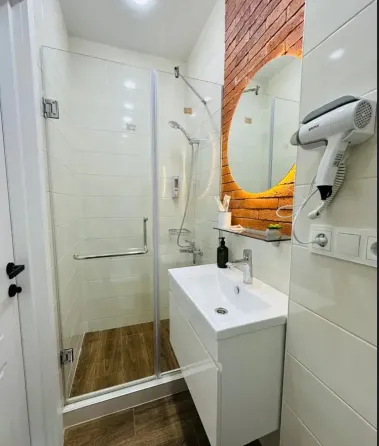 Сдам 1-комн. квартиру на сутки в Тбилиси  30м² 3/12 эт. Тбилиси