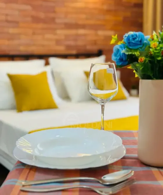 Сдам 1-комн. квартиру на сутки в Тбилиси  30м² 3/12 эт. Тбилиси - изображение 2