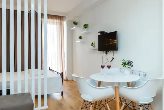 Сдам 1-комн. квартиру на сутки в Тбилиси  35м² 8/8 эт. Тбилиси
