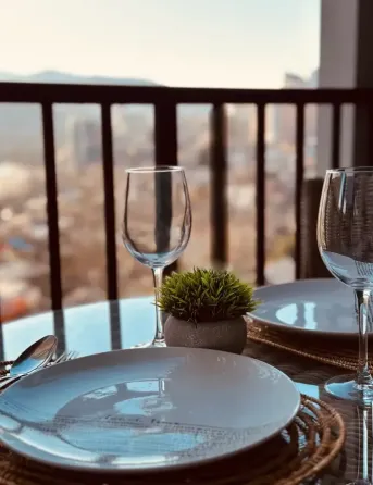 Сдам 2-комн. квартиру на сутки в Тбилиси  50м² 7/23 эт. Тбилиси