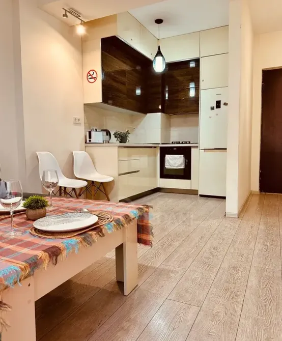 Сдам 2-комн. квартиру на сутки в Тбилиси  50м² 7/23 эт. Тбилиси - изображение 4