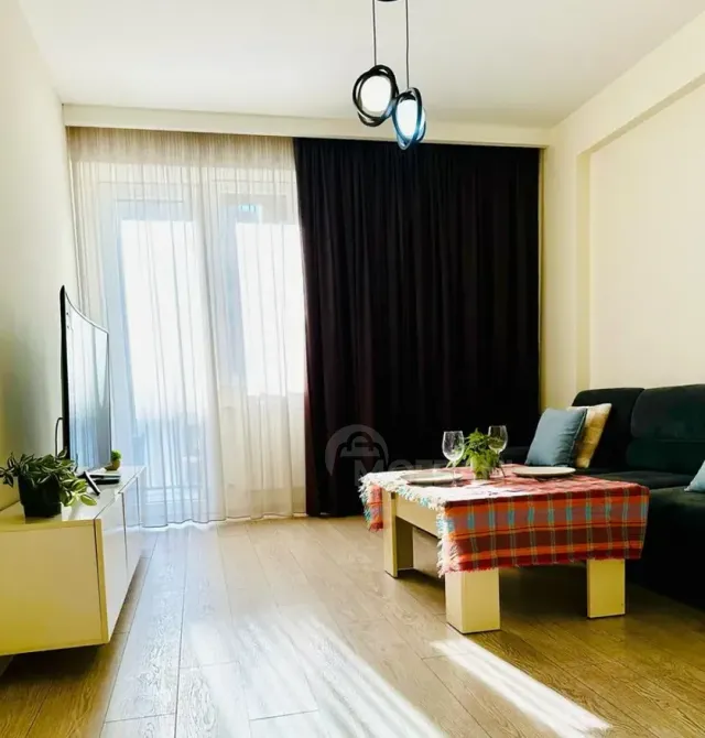 Сдам 2-комн. квартиру на сутки в Тбилиси  50м² 7/23 эт. Тбилиси - изображение 2