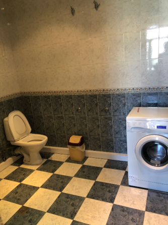 Сдам 5-комн. квартиру 170м² 3/5 эт. Тбилиси