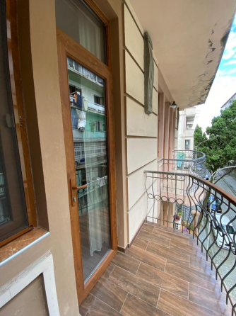 Apartments For Rent three-room 75м² 3/8 floor Batumi