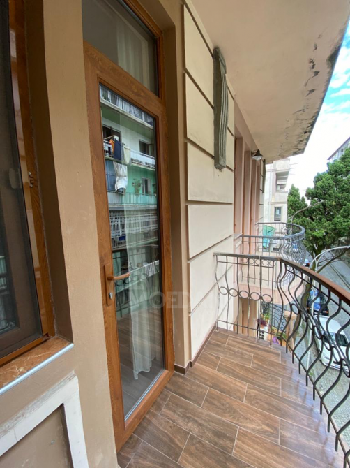 Apartments For Rent three-room 75м² 3/8 floor Batumi - photo 2