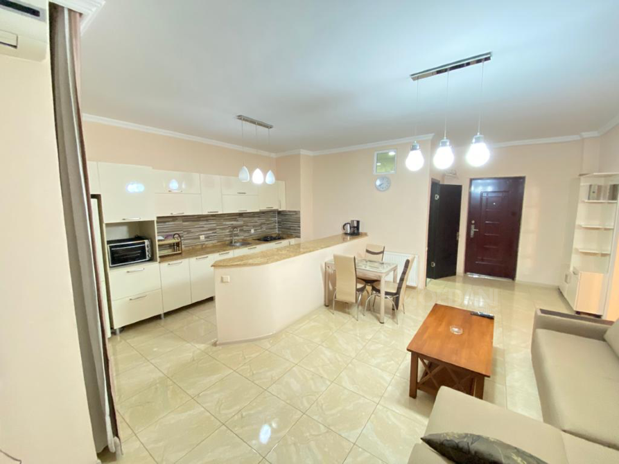 Apartments For Rent three-room 75м² 3/8 floor Batumi - photo 4