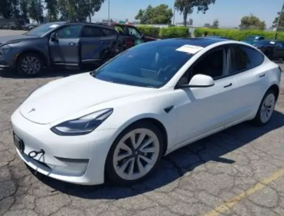 Tesla Model 3 2021 Тбилиси